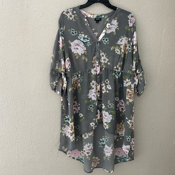 Women’s Plus Torrid Gray Floral Lexie Chiffon Babydoll Tunic Top Sheer Hi Low 1X - Picture 1 of 7
